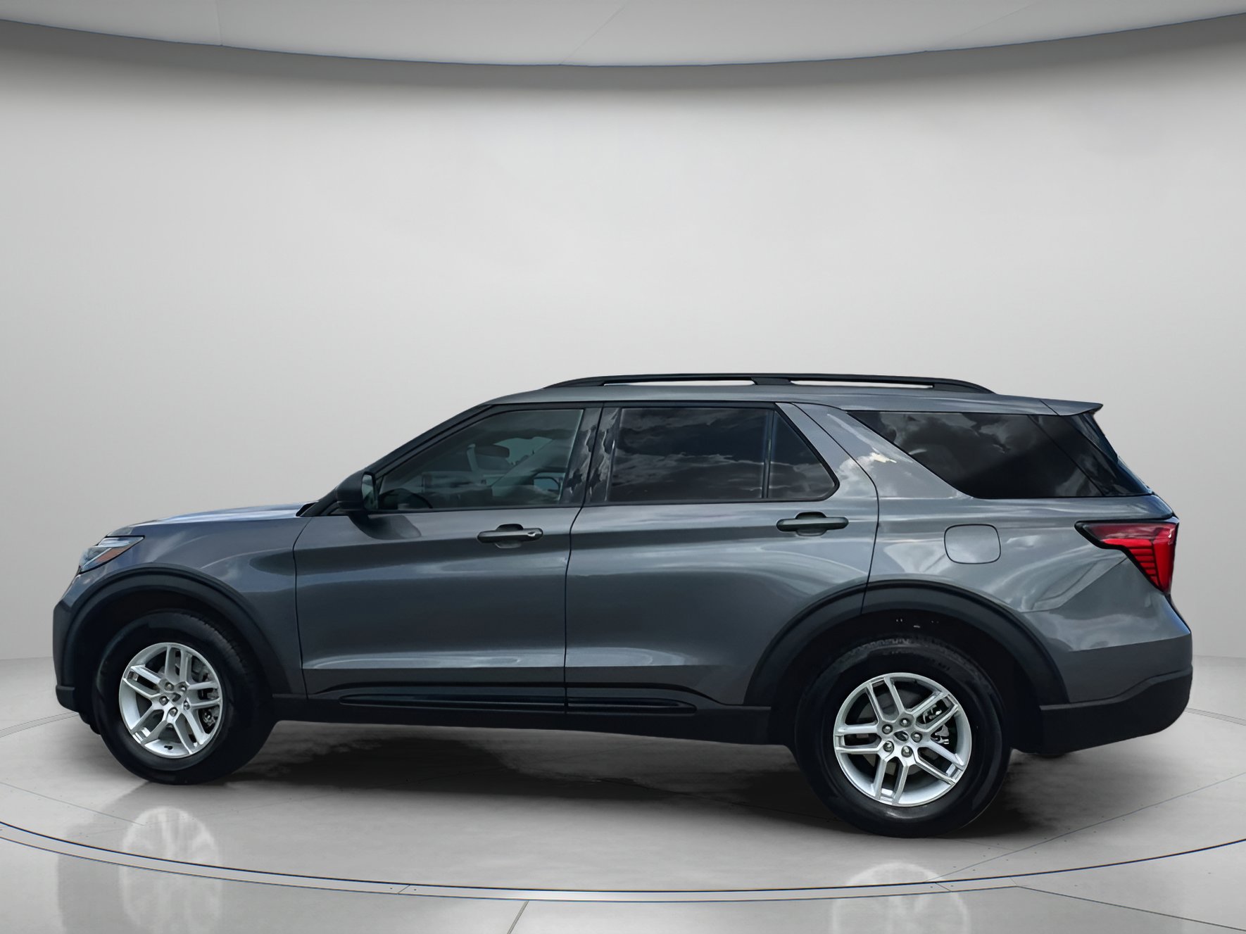 New 2026 Ford Explorer Active w/ Active Comfort Package image 17