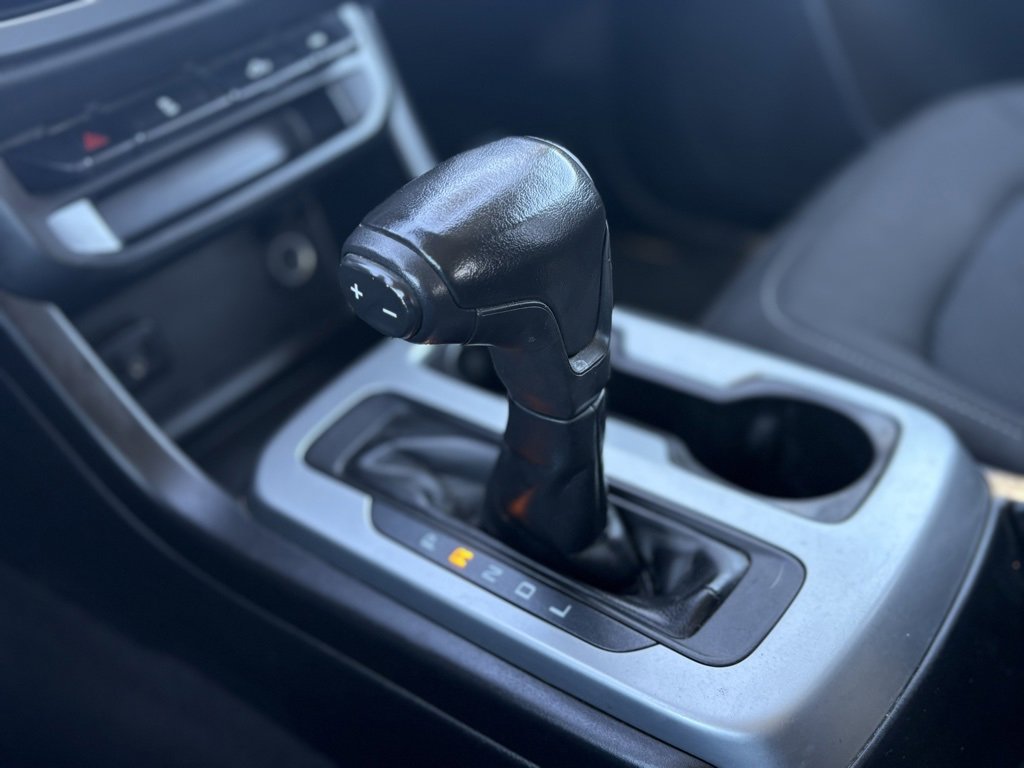 Used 2020 Chevrolet Colorado LT image 15