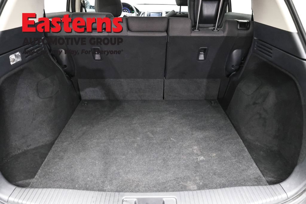 Used 2022 Honda HR-V EX image 9