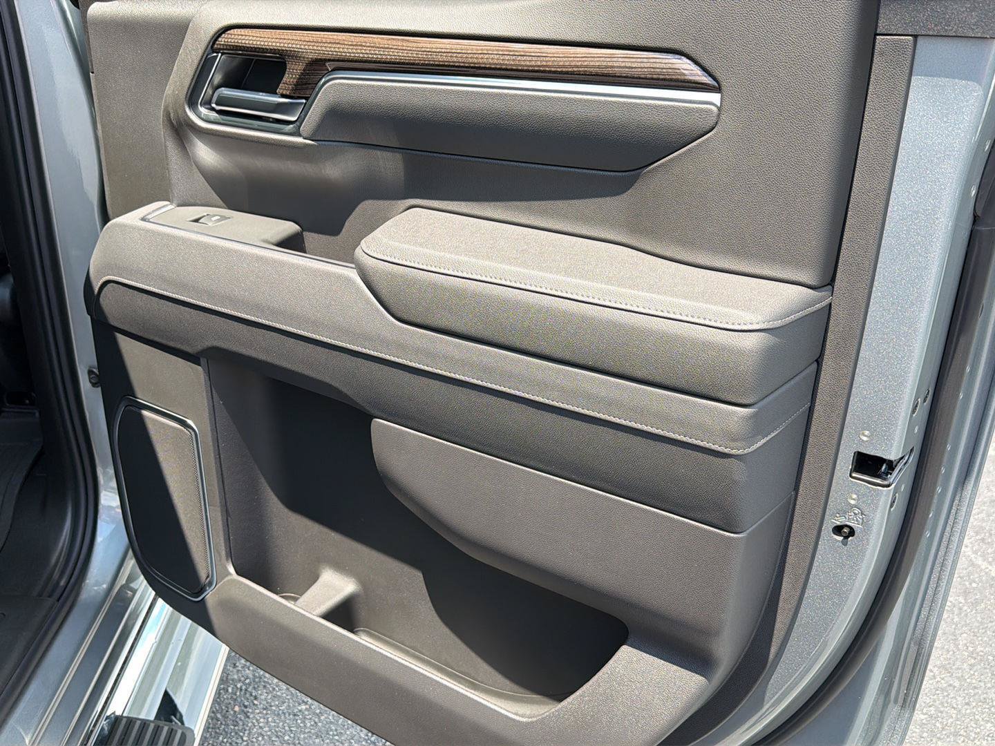 New 2026 Chevrolet Silverado 1500 LT AWD/4WD image 15