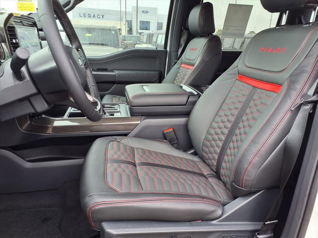 New 2025 Ford F150 Lariat w/ Equipment Group 501A Mid image 9