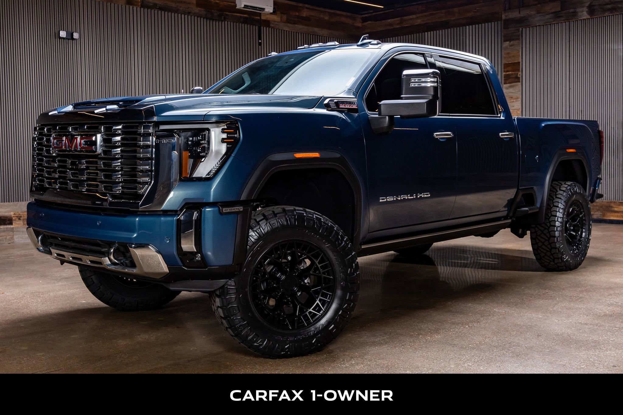 Used 2025 GMC Sierra 2500 Denali w/ Denali Reserve Package image 5