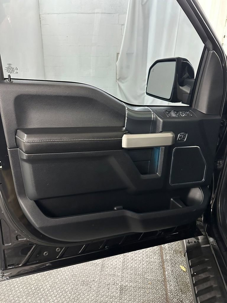 Used 2019 Ford F150 Lariat w/ Equipment Group 502A Luxury image 8