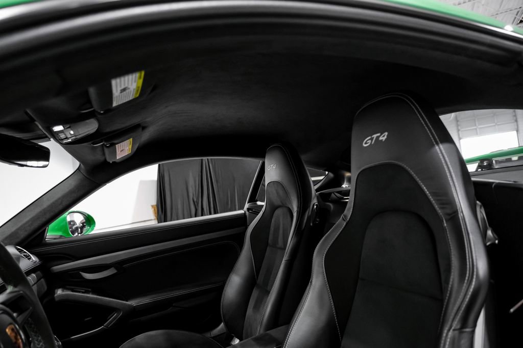 Used 2022 Porsche 718 Cayman GT4 RWD image 27