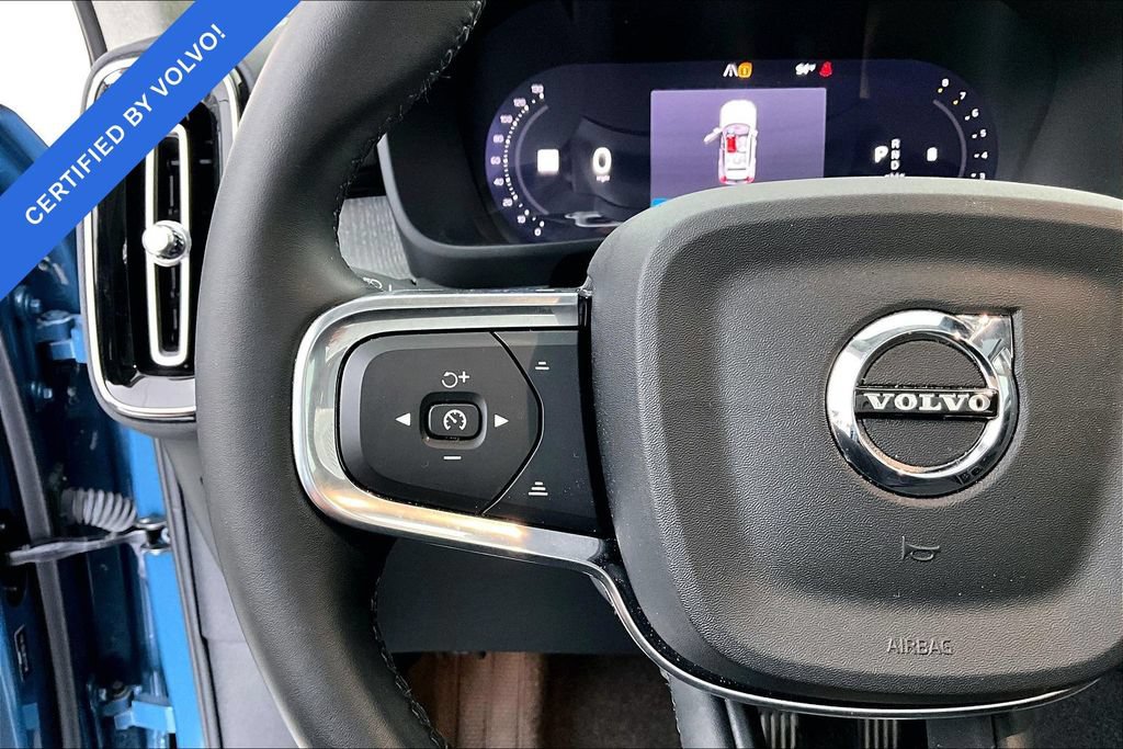Certified 2024 Volvo XC40 B5 Plus w/ Protection Package Premier AWD/4WD image 24