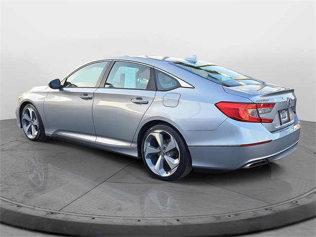 Used 2018 Honda Accord Touring image 4