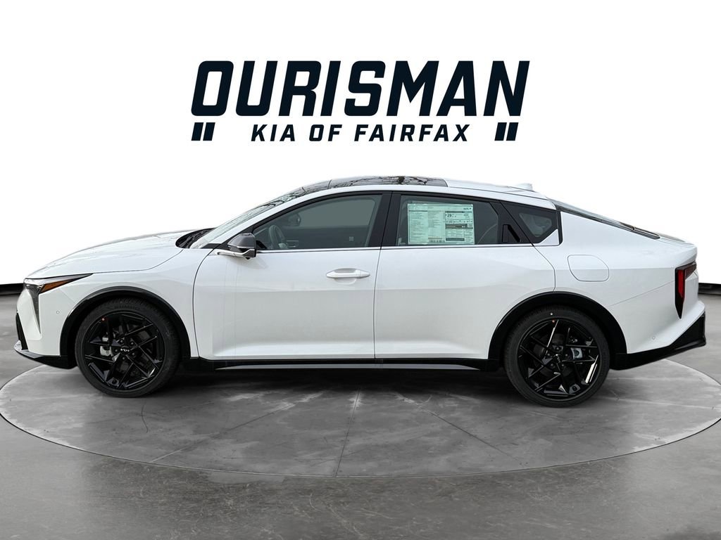 New 2025 Kia K4 GT-Line Turbo image 3