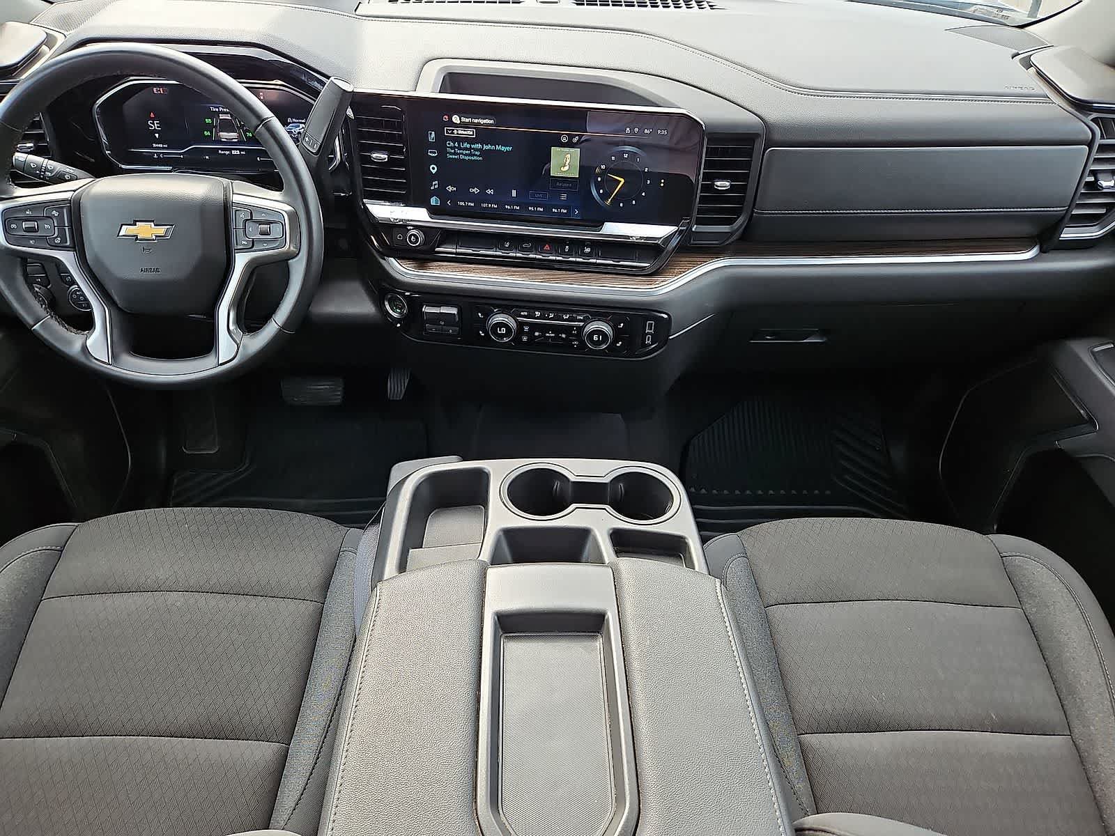 Used 2025 Chevrolet Silverado 2500 LT w/ Convenience Package AWD/4WD image 26