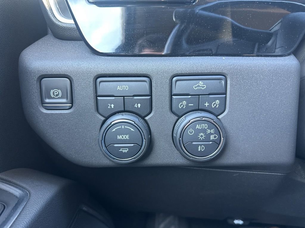 Used 2022 Chevrolet Silverado 1500 RST image 21