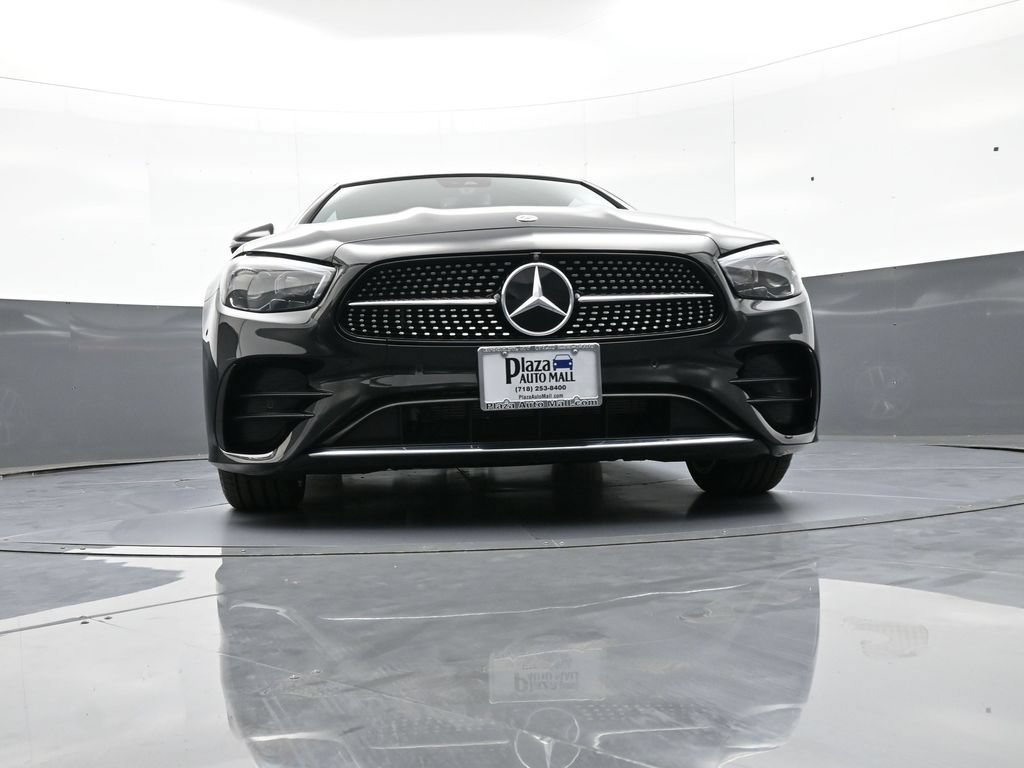 Used 2023 Mercedes-Benz E 450 4MATIC Cabriolet image 33