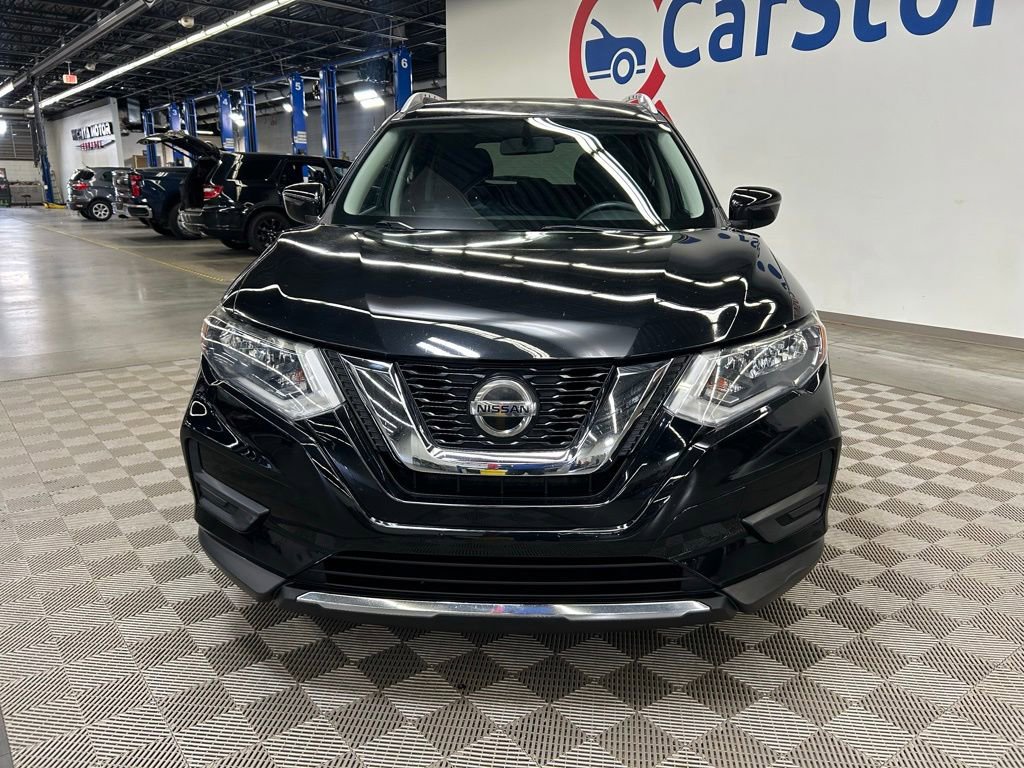 Used 2018 Nissan Rogue SV FWD image 5