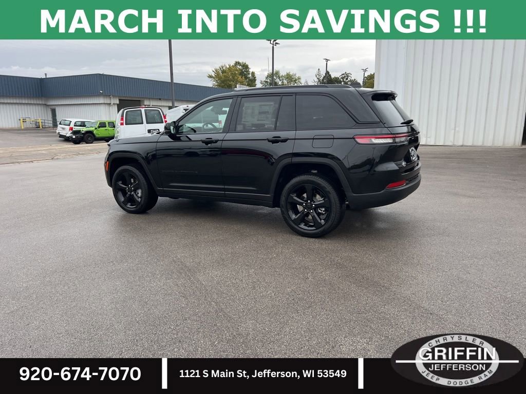 New 2025 Jeep Grand Cherokee Limited w/ Luxury Tech Group II image 17