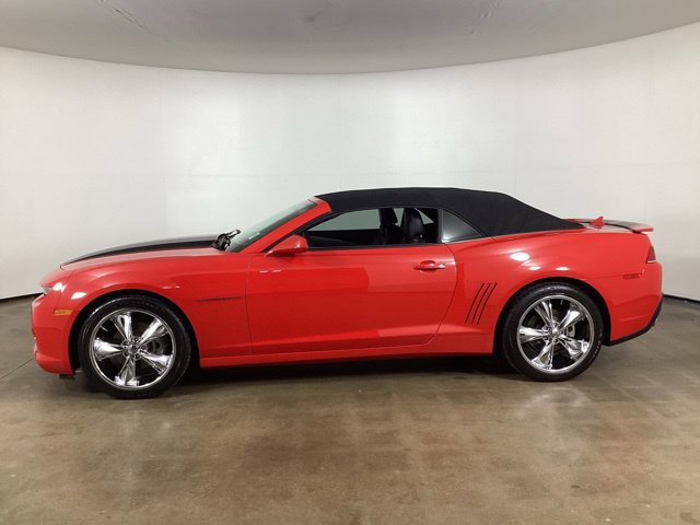 Used 2015 Chevrolet Camaro LT w/ RS Package RWD image 8