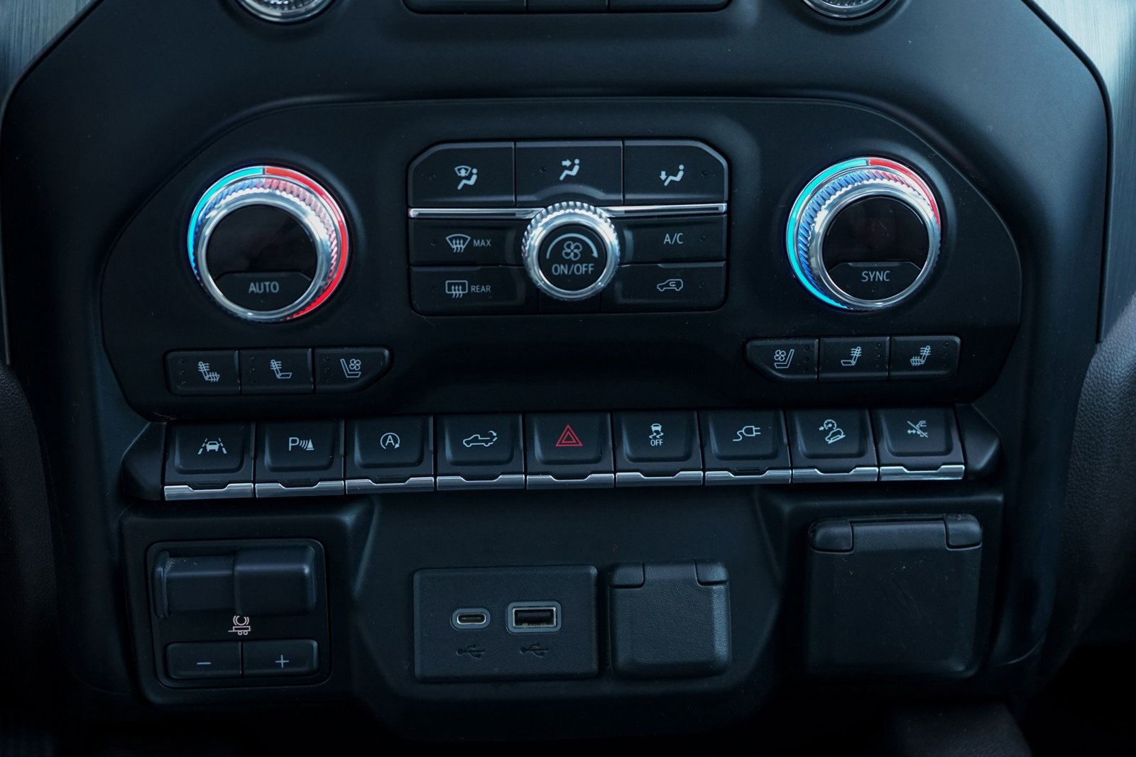 Used 2021 GMC Sierra 1500 Denali w/ Denali Ultimate Package image 22