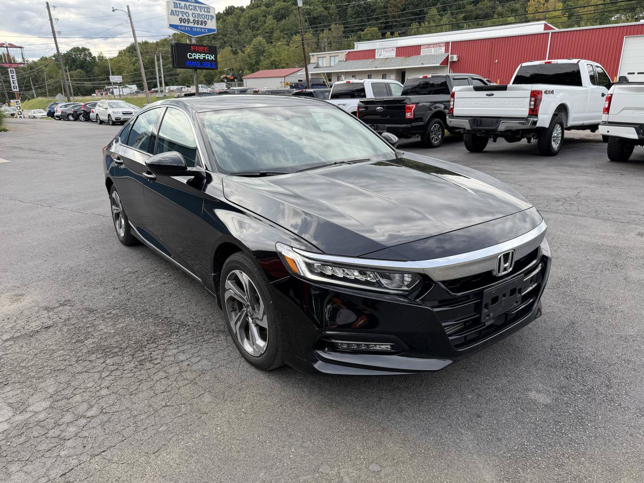 Used 2020 Honda Accord EX image 3