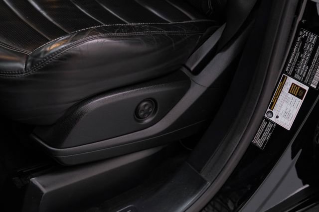 Used 2015 Mercedes-Benz ML 63 AMG 4MATIC w/ Accessory Chrome Package image 27