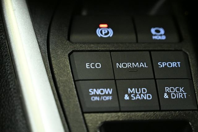 Used 2024 Toyota RAV4 XLE image 26