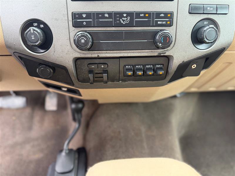 Used 2012 Ford F350 XLT w/ Snow Plow Prep Pkg AWD/4WD image 39