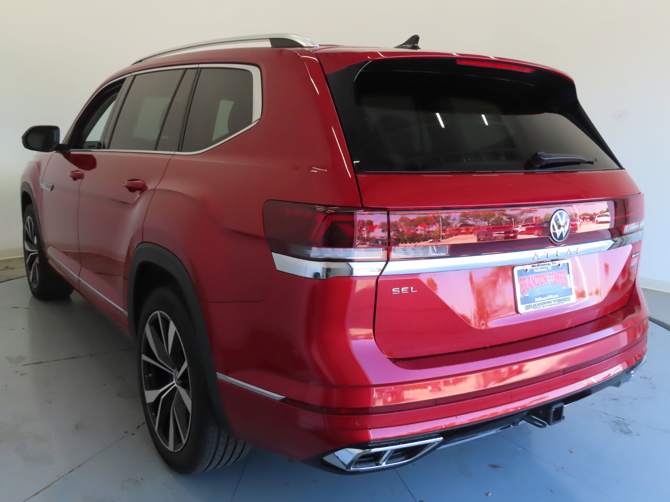 New 2025 Volkswagen Atlas SEL Premium R-Line AWD/4WD image 7