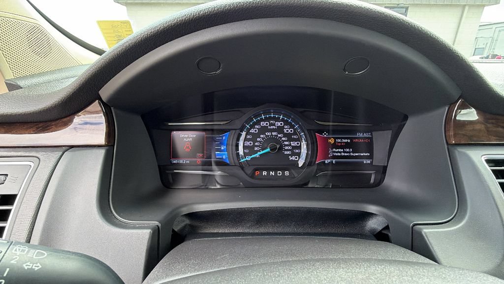 Certified 2019 Ford Flex Limited FWD image 18
