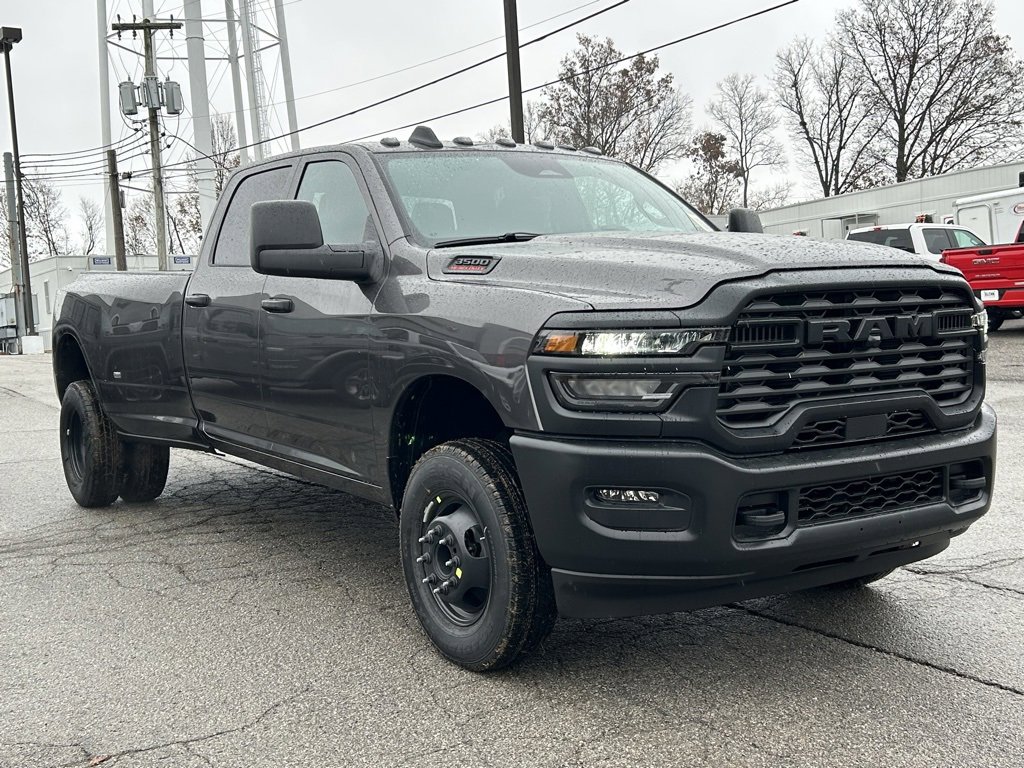 New 2026 RAM 3500 Tradesman image 4