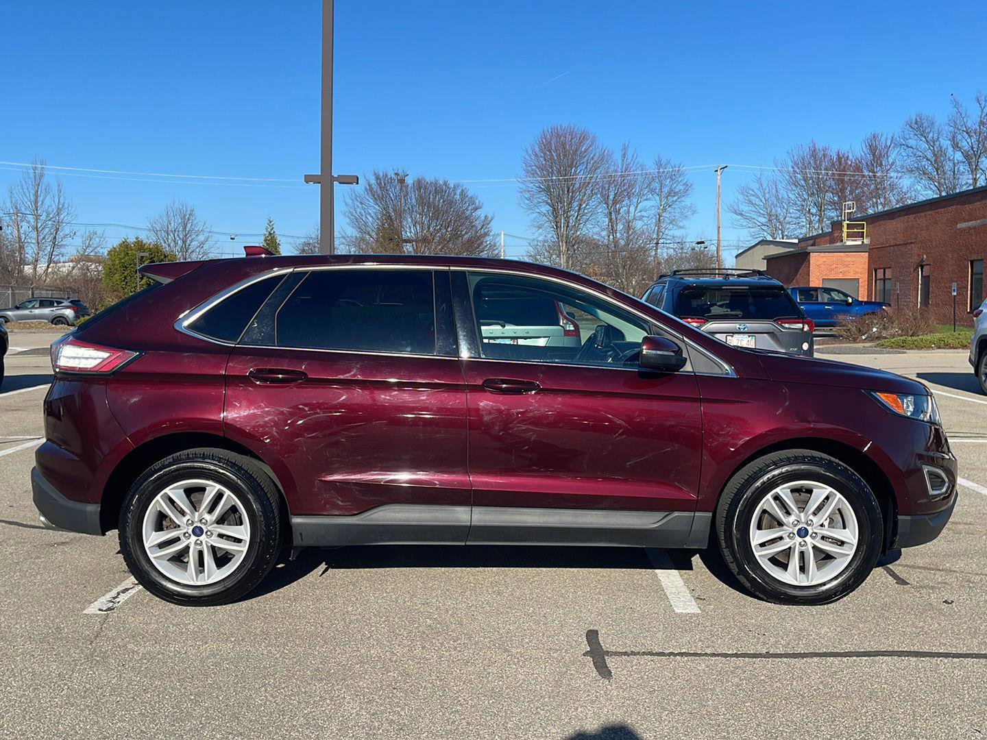 Used 2018 Ford Edge SEL w/ Equipment Group 201A image 4