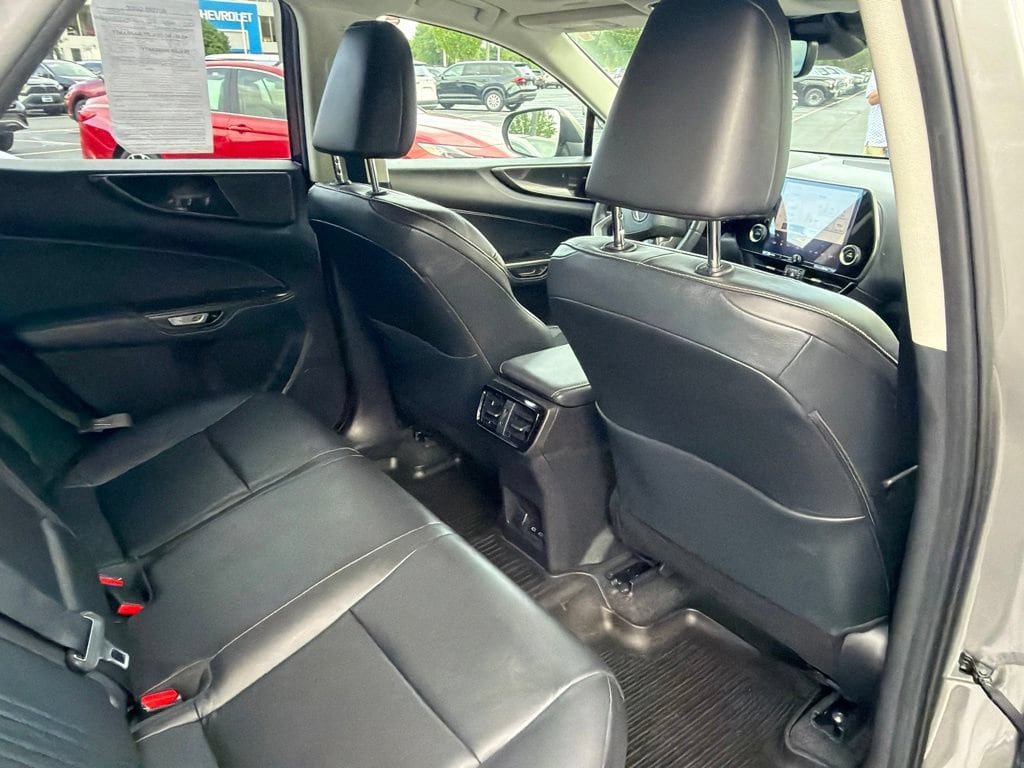Used 2022 Lexus NX 350h AWD w/ Towing Package (2000 Lbs) image 14