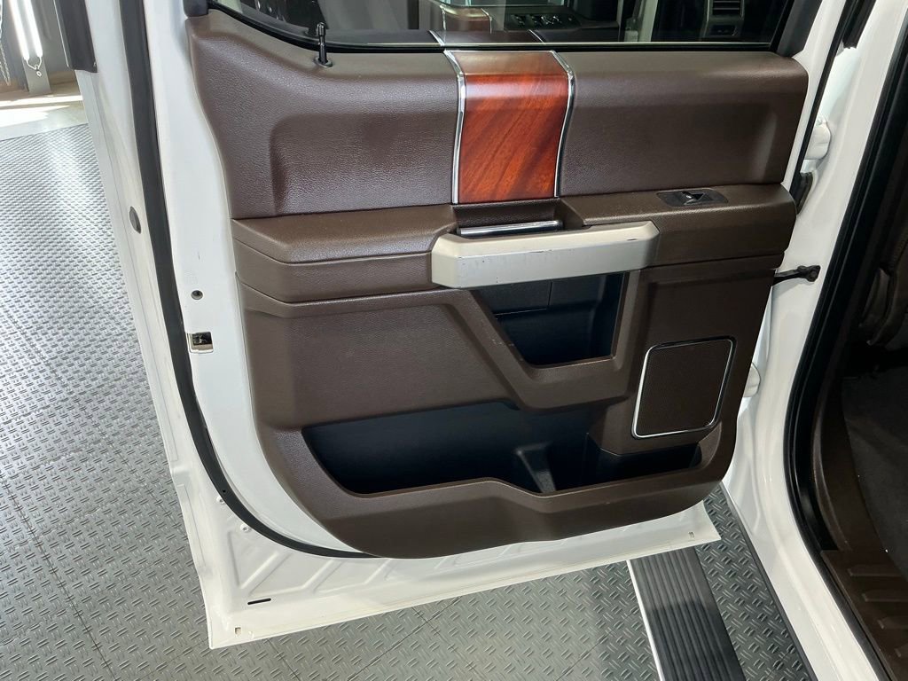 Used 2020 Ford F250 King Ranch w/ King Ranch Ultimate Package AWD/4WD image 45