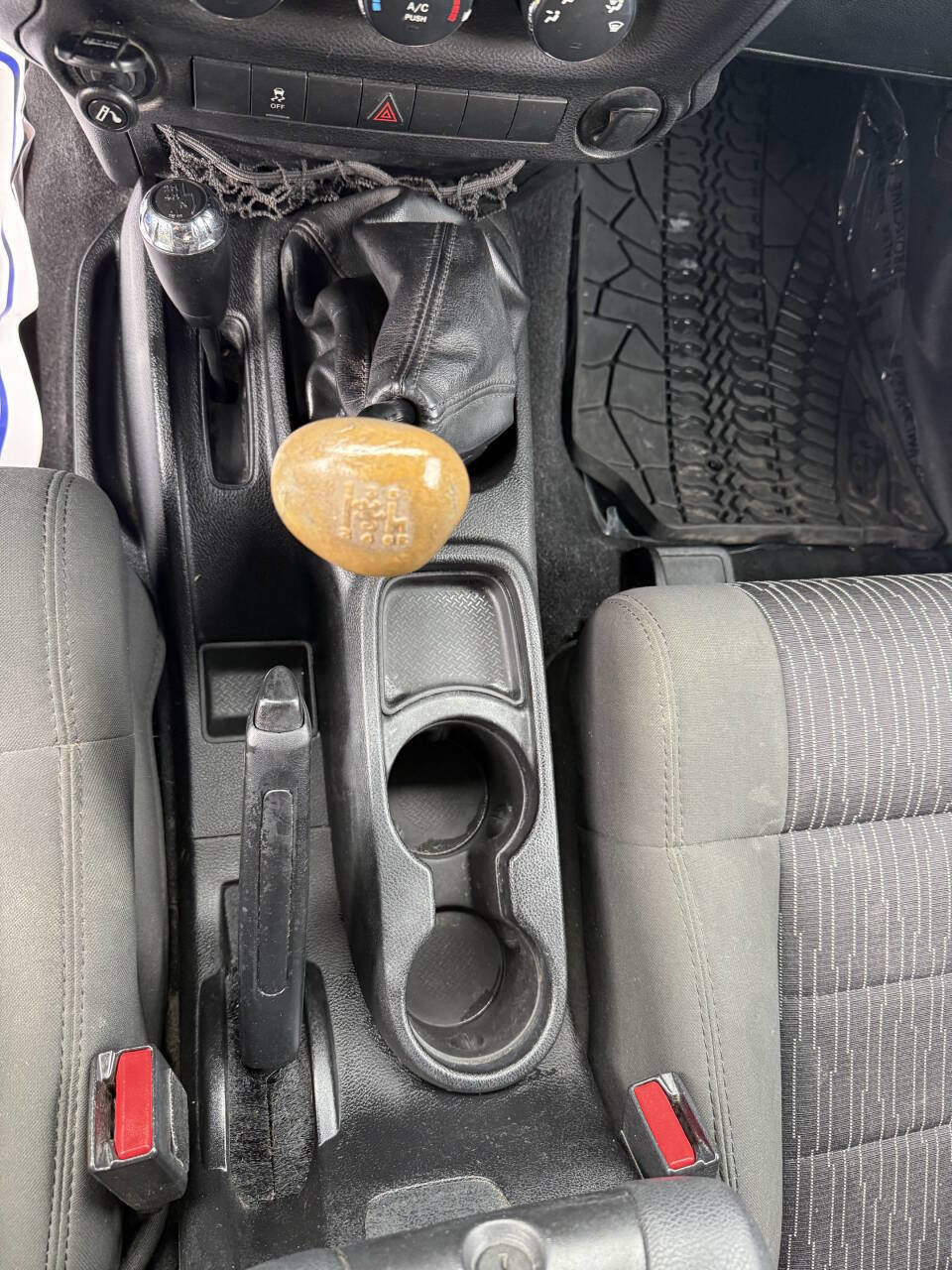 Used 2011 Jeep Wrangler Sport image 14