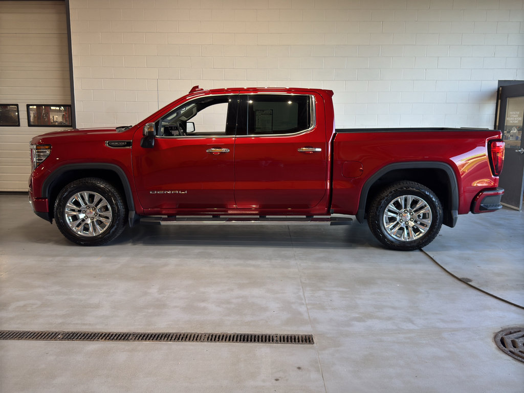 Used 2024 GMC Sierra 1500 Denali image 2