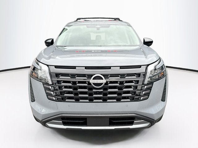 New 2026 Nissan Pathfinder Platinum AWD/4WD image 2