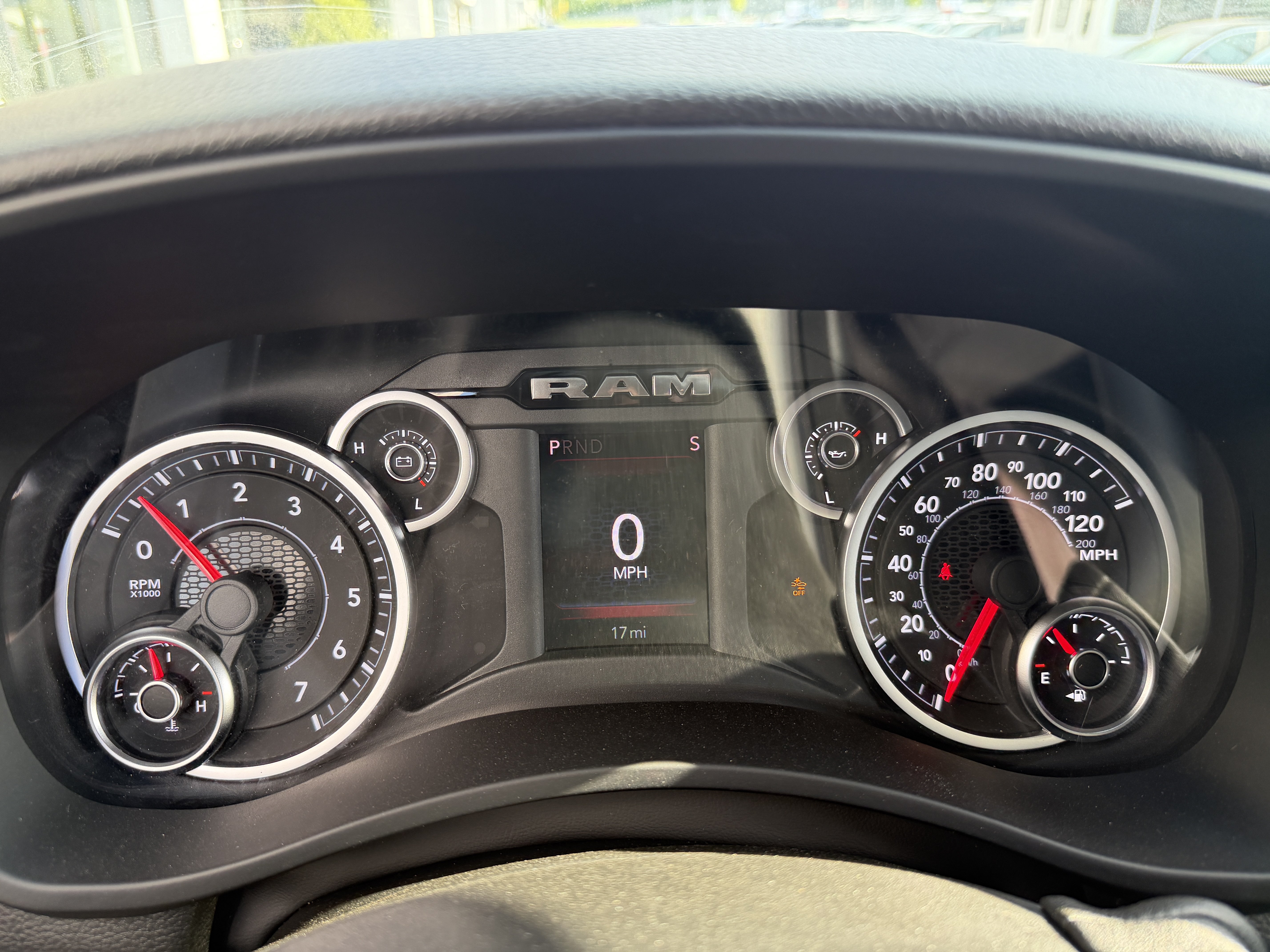 New 2026 RAM 3500 Tradesman AWD/4WD image 33
