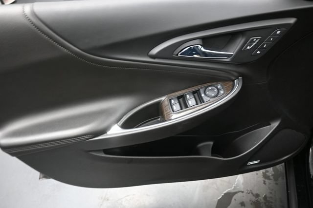 Used 2022 Chevrolet Malibu Premier FWD image 13