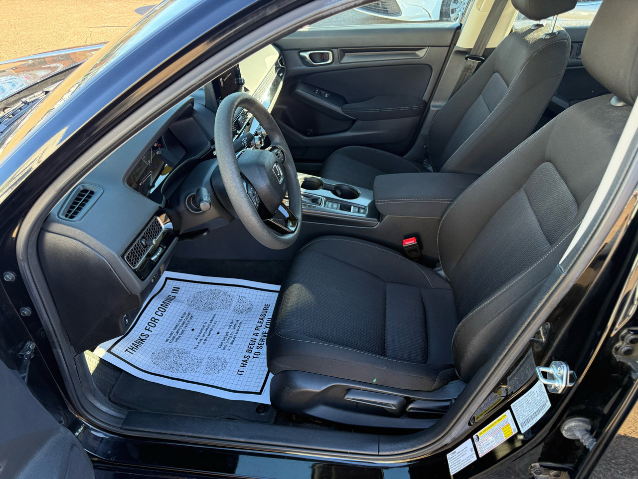 Used 2023 Honda Civic LX image 7