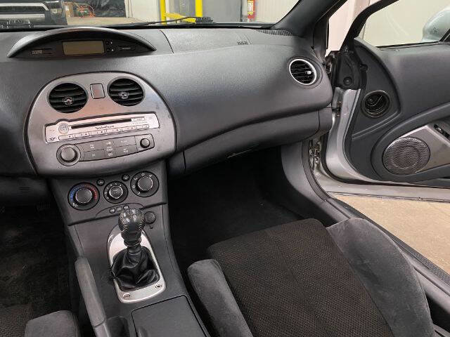 Used 2007 Mitsubishi Eclipse GT image 25