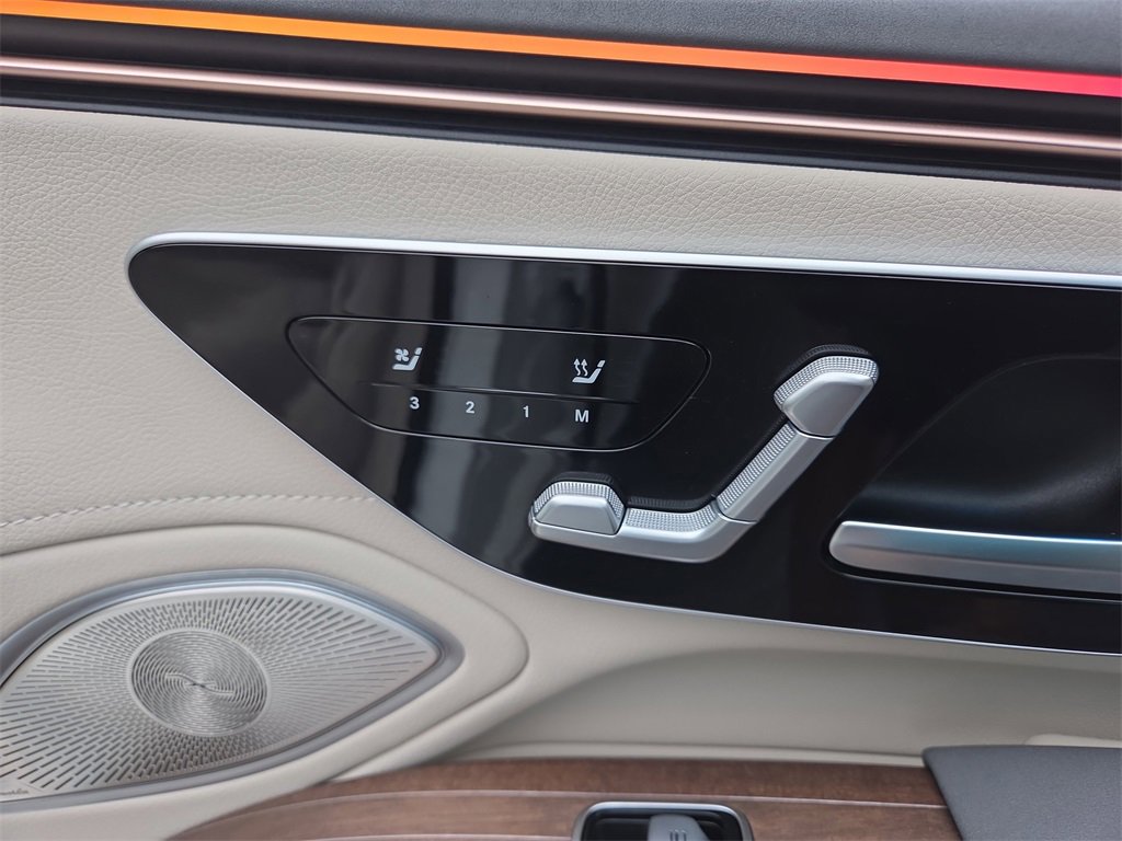 Certified 2023 Mercedes-Benz EQS 580 4MATIC Sedan image 18