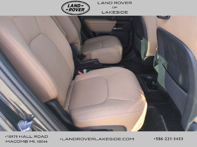 Used 2026 Land Rover Defender 130 S AWD/4WD image 17