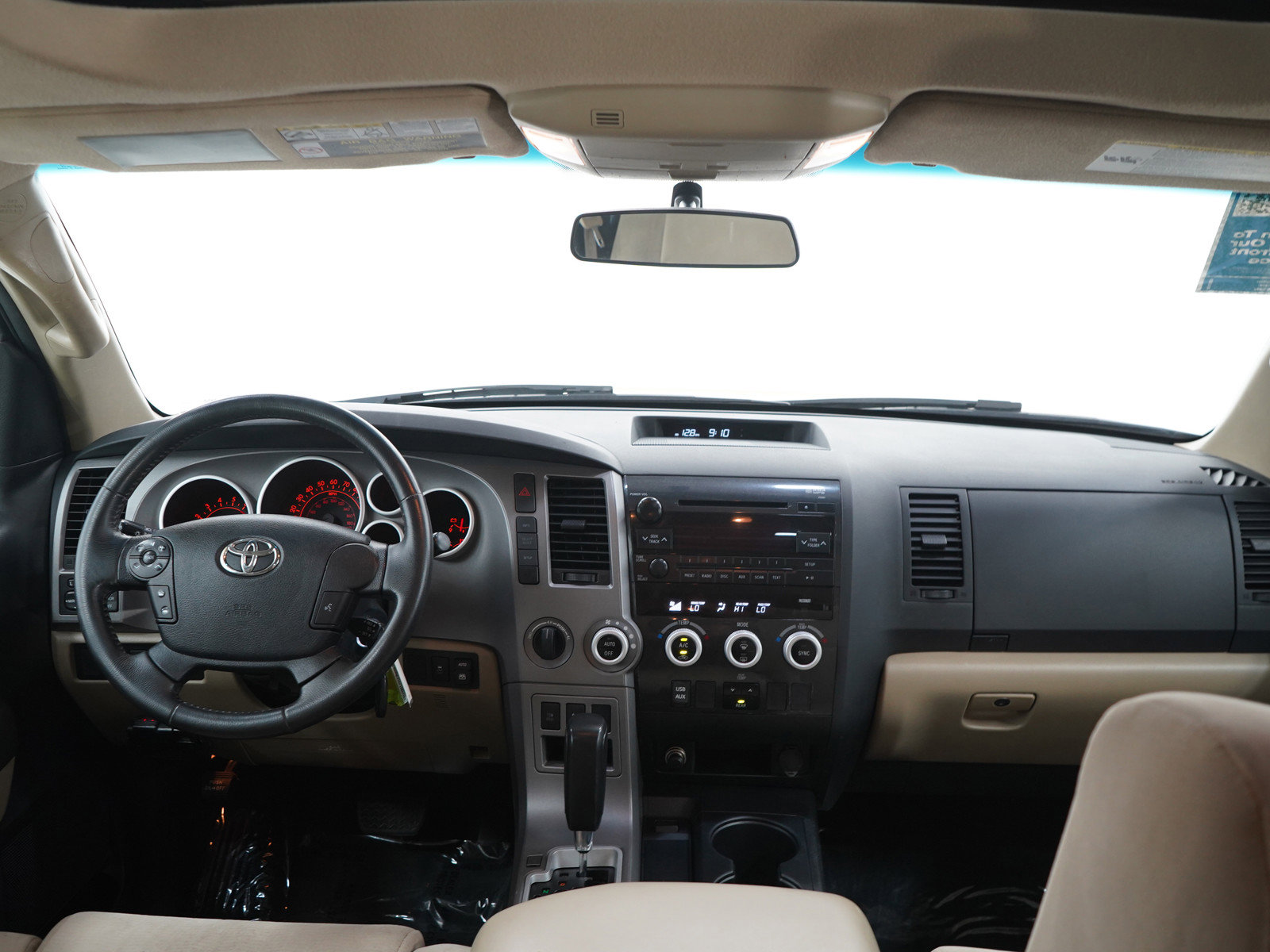 Used 2012 Toyota Sequoia SR5 AWD/4WD image 12