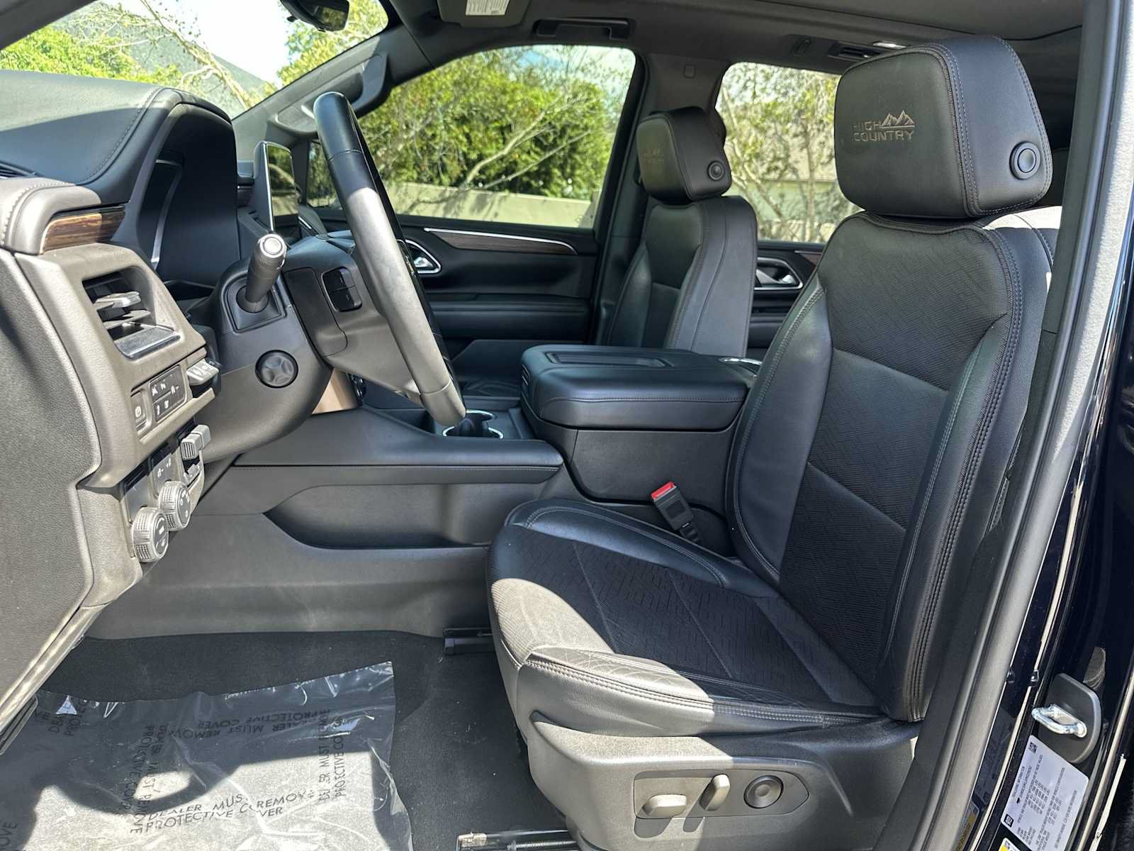 Certified 2023 Chevrolet Suburban High Country w/ Max Trailering Package RWD image 15