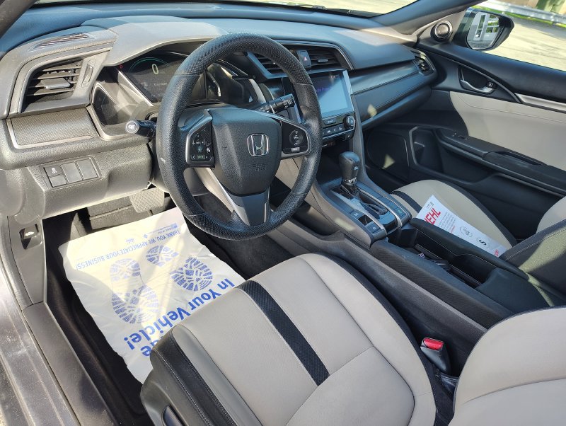 Used 2018 Honda Civic EX image 15