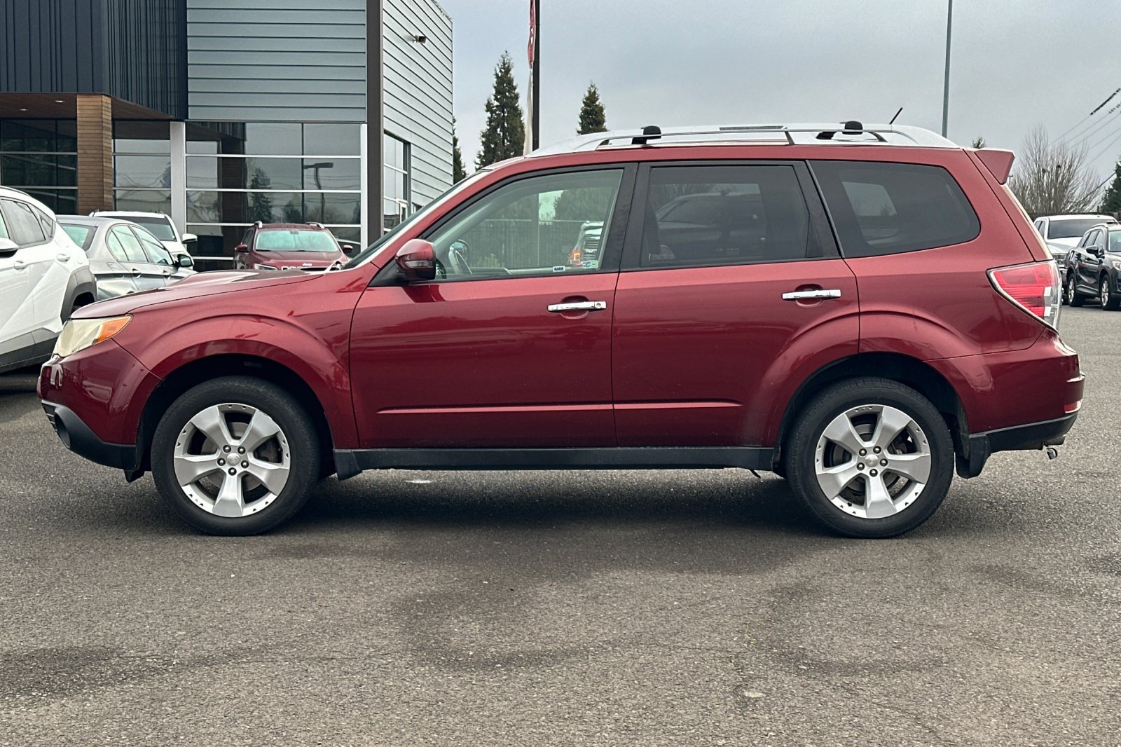 Used 2013 Subaru Forester 2.5XT Touring w/ Popular Pkg 2 AWD/4WD image 8