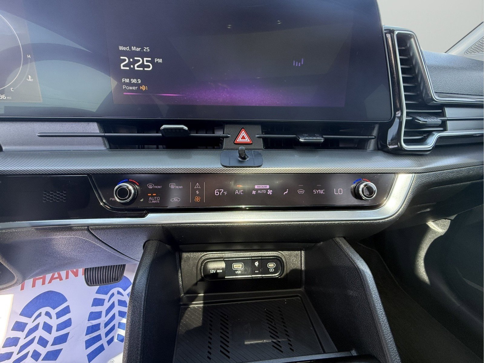 Used 2023 Kia Sportage SX image 12