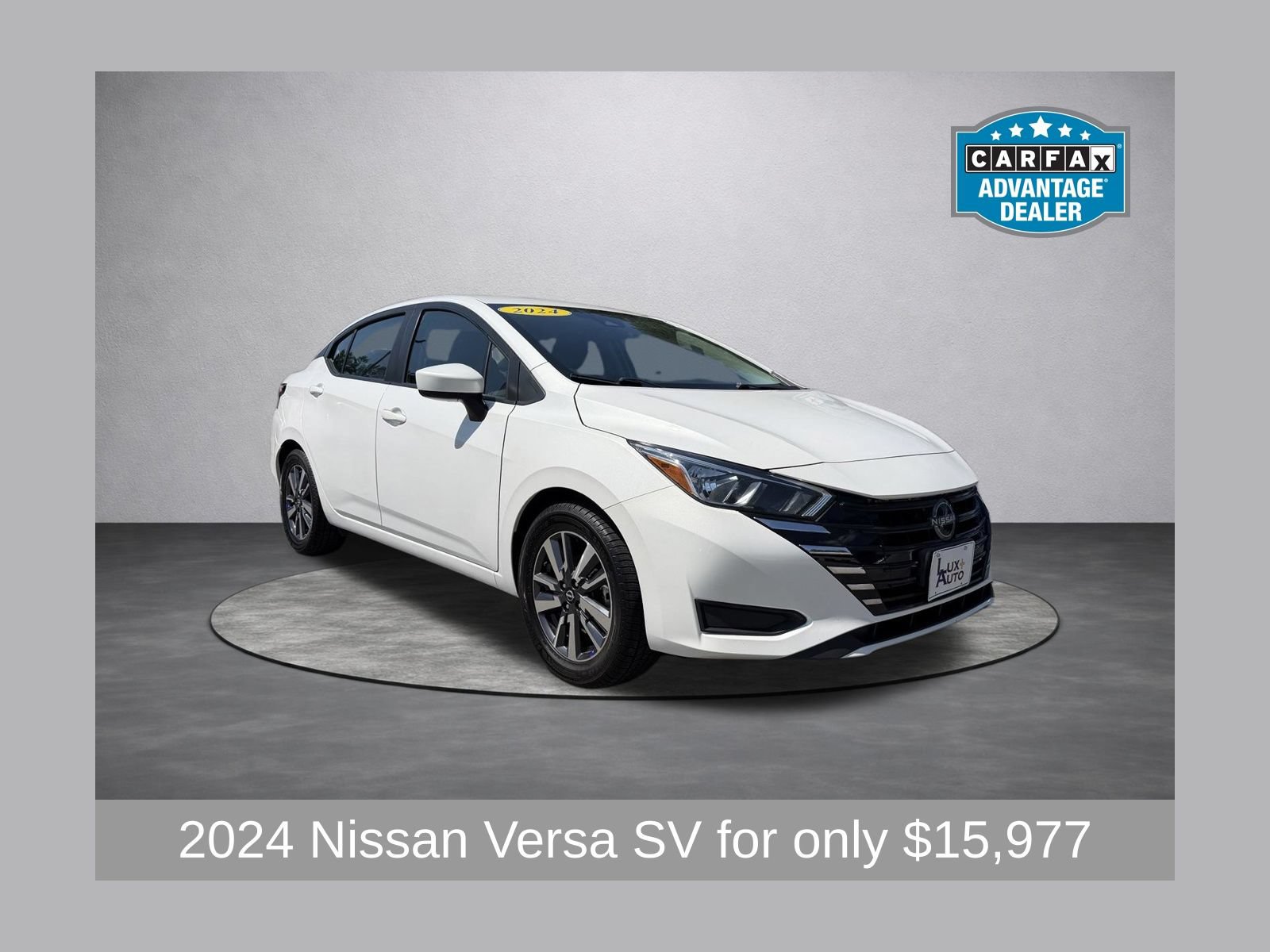 Used 2024 Nissan Versa SV FWD image 1