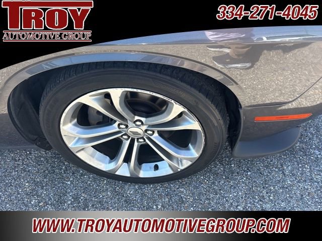 Used 2020 Dodge Challenger R/T image 17