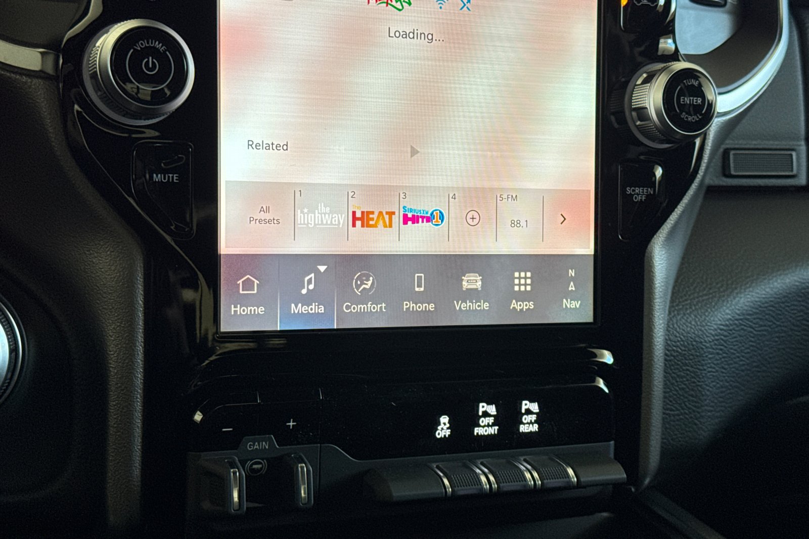 New 2026 RAM 1500 Lone Star AWD/4WD image 17