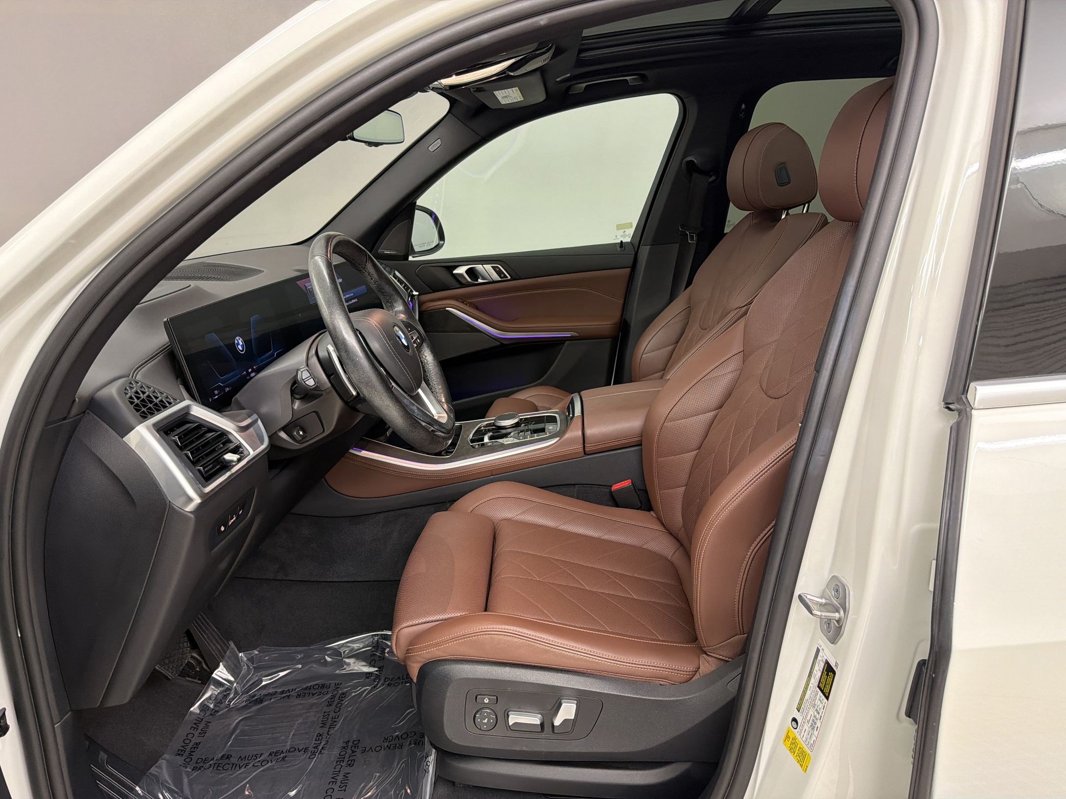 Used 2024 BMW X5 sDrive40i w/ Premium Package RWD image 5
