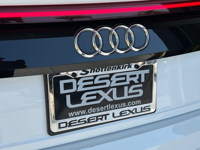Used 2019 Audi Q8 Prestige AWD/4WD image 19