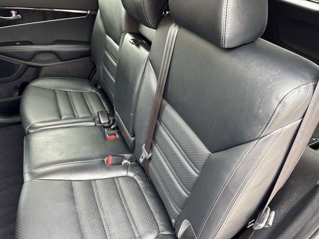 Used 2016 Kia Sorento EX image 12