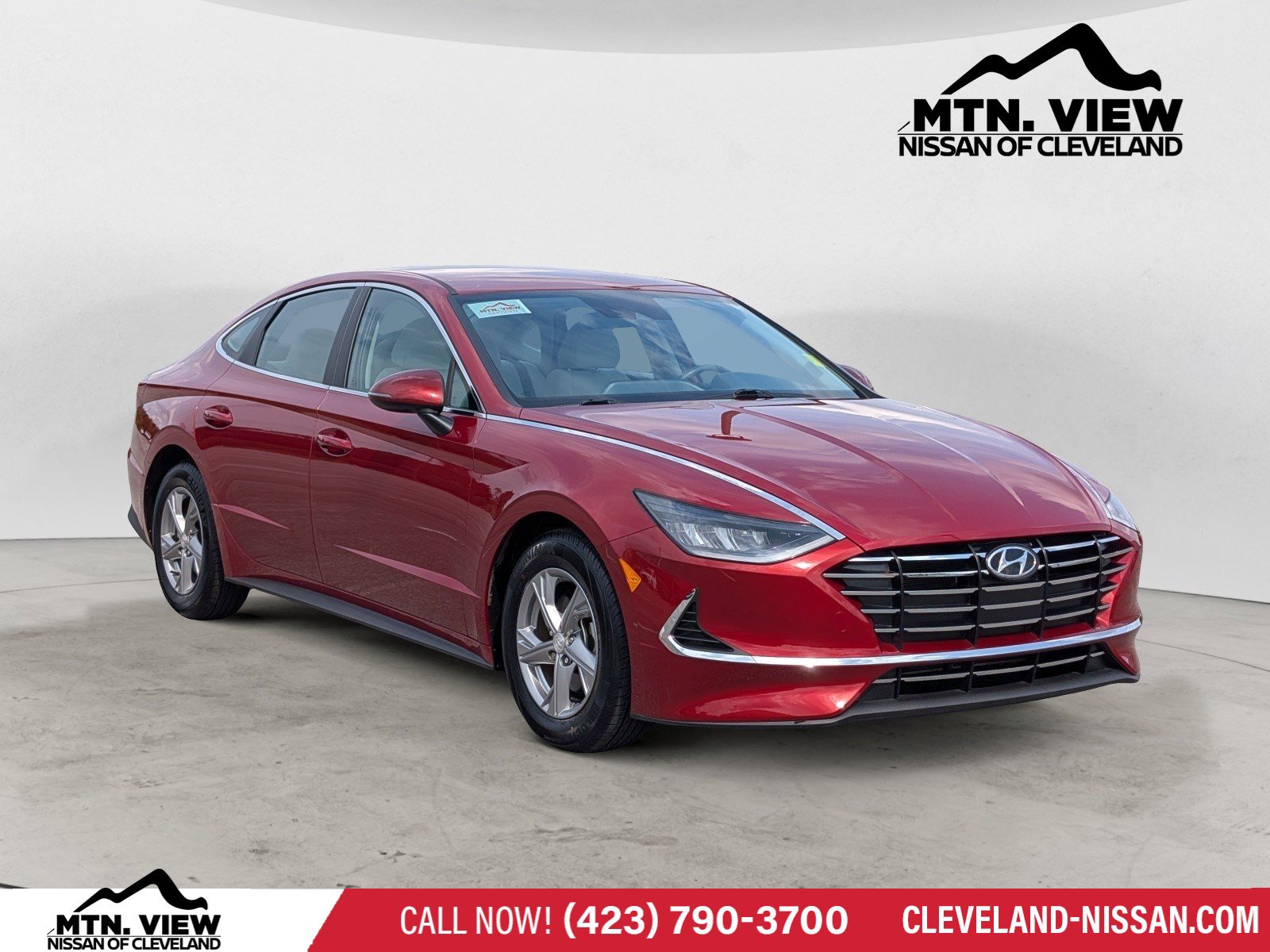 Used 2023 Hyundai Sonata SE w/ Preferred Accessory Package