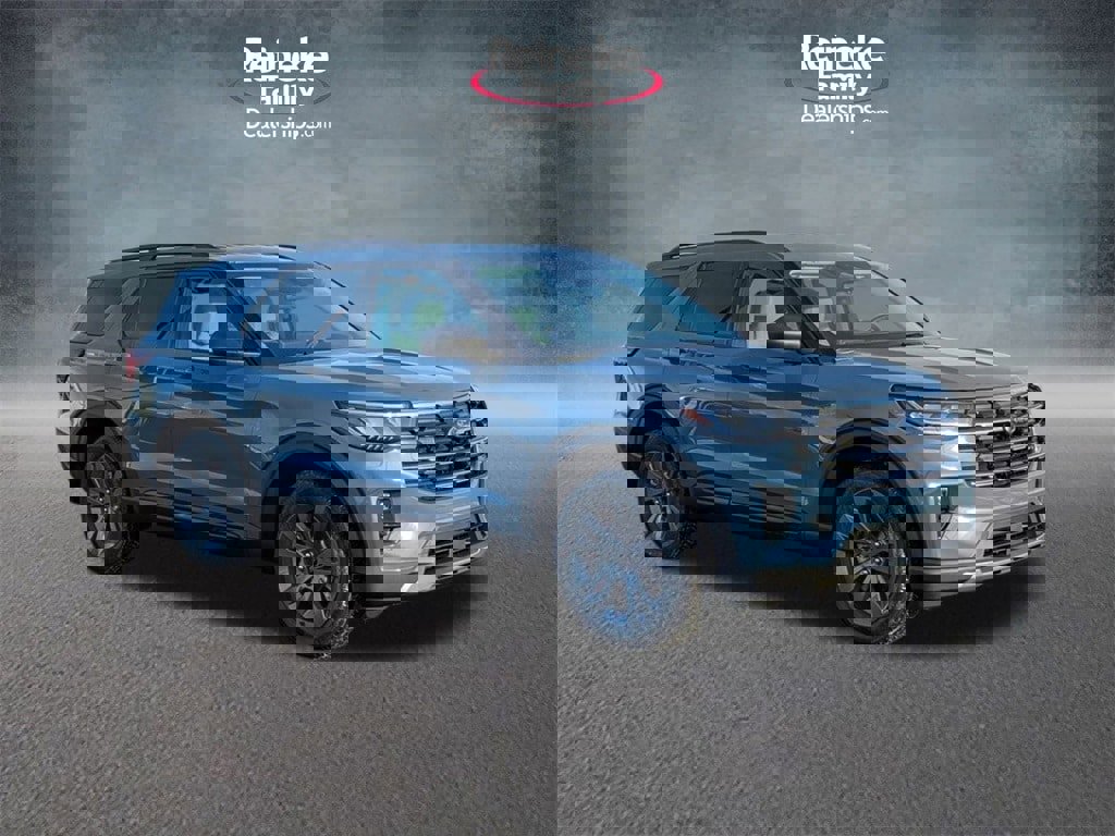 New 2026 Ford Explorer Active w/ Active Comfort Package image 3